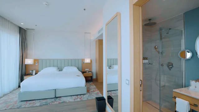 غرفة بسرير مزدوج بإطلالة على المتنزه، Rixos Premium Dubrovnik 5/6