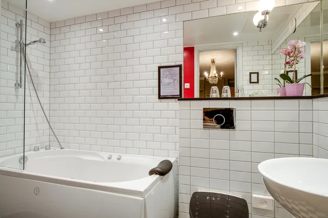 Triple Room Courtyard، Lady Hamilton Hotel 4/4