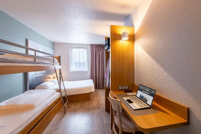 غرفة رباعية، B&B Hotel Valence Sud 1/1