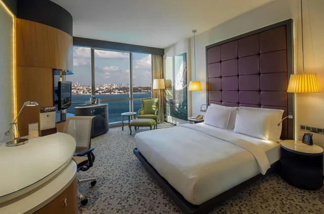 جناح رئاسي بإطلالة على البحر بجاكوزي، Doubletree By Hilton Hotel Istanbul - Moda 1/2