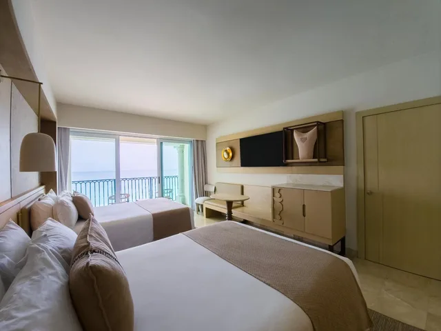 جناح سوبيريور بإطلالة على البحر، Grand Park Royal Cancun All Inclusive 1/7