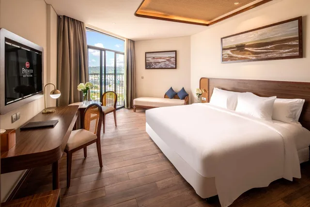 غرفة ديلوكس بسرير كينج بشرفة، Best Western Premier Sonasea Phu Quoc 1/2