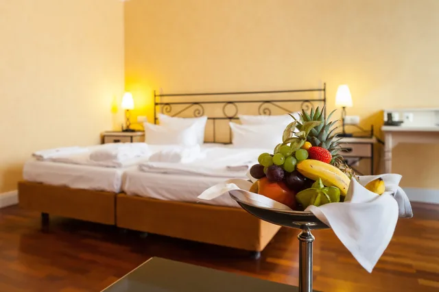 غرفة ديلوكس بسرير كينج، Hotel Vier Jahreszeiten Kuhlungsborn 4/5