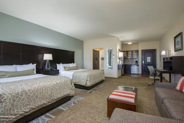 غرفة قياسية بسرير كوين، Staybridge Suites Amarillo-Western Crossing 2/2