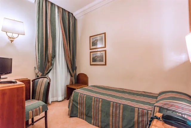 غرفة مفردة، Raeli Hotel Lazio 6/7