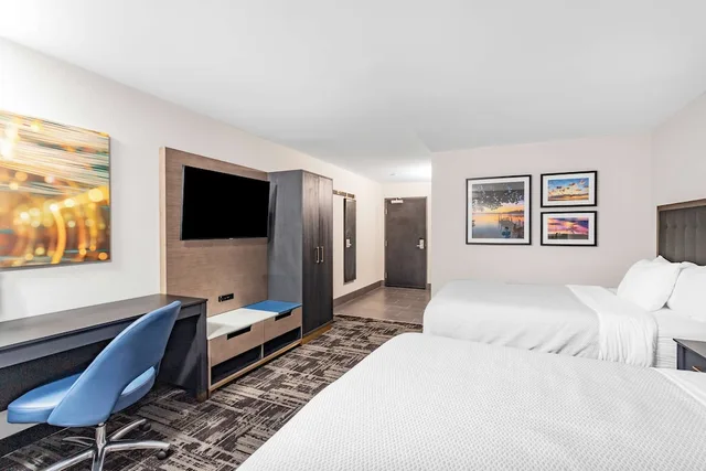 غرفة ديلوكس بسريرين كوين، LaQuinta Suites by Wyndham South Bend Notre Dame Area 2/5
