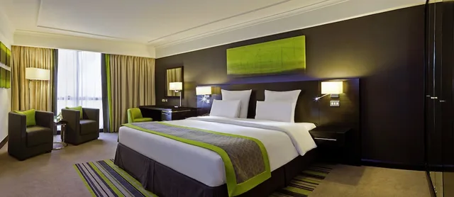 غرفة تنفيذية بسرير كينج، Pullman Dubai Creek City Centre 3/7