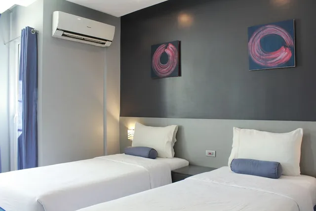 غرفة قياسية بسريرين منفصلين، Leez Inn Malate 1/3