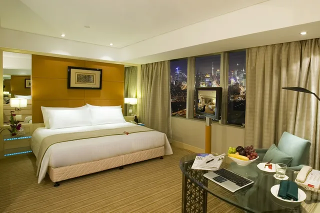 فيلا تنفيذية بسرير كينج بإطلالة على المدينة، Jin Jiang Tower Hotel 2/3