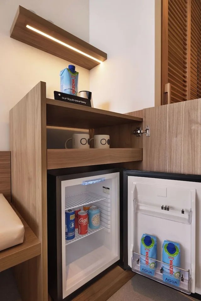 غرفة بريميوم بسرير فردي بإطلالة على البحر بشرفة، Inmood Aucanada Hotel 9/9