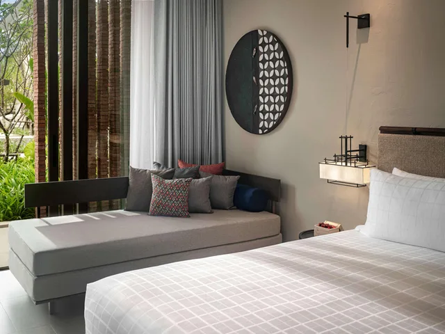 غرفة ديلوكس بسرير مزدوج، Pullman Khao Lak Resort 5/7