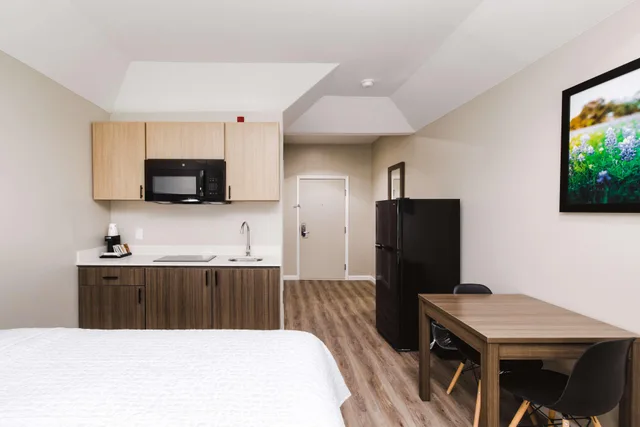 غرفة بسريرين كوين لذوي الإعاقة، SureStay Studio by Best Western Conroe Downtown 7/10