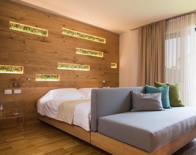جناح جونيور ديلوكس بإطلالة على المتنزه، Astoria Park Hotel 3/8