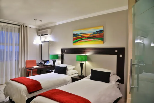 غرفة بسرير مزدوج أو سريرين منفصلين، Bon Hotel Empangeni 7/10