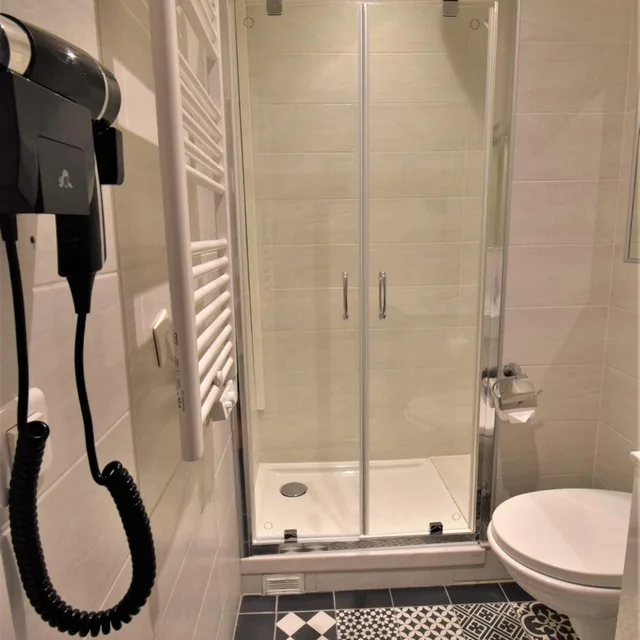 غرفة سوبيريور بسرير مزدوج، Hotel Bonne Nouvelle Paris 6/7