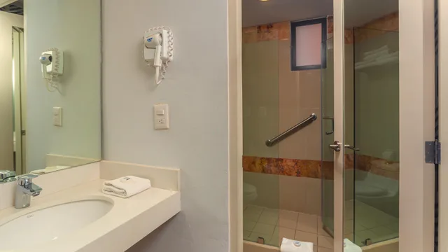 Family Suite, Junior Suite، Luna Palace Hotel and Suites 5/5