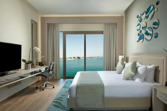 جناح رئاسي بسرير كينج بإطلالة على البحر، Royal M Hotel Abu Dhabi By Gewan 1/4
