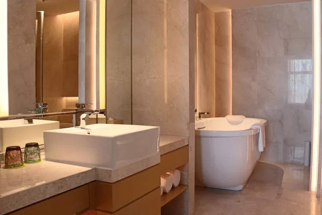 جناح تنفيذي بسرير كينج، Courtyard Shunde Longjiang 6/8