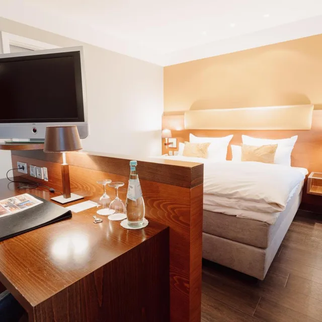غرفة ديلوكس بسرير مزدوج، Hotel Kaiserhof 1/8