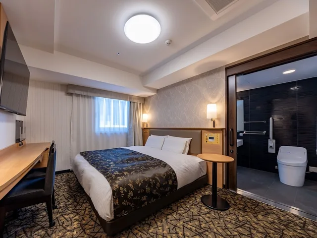 غرفة سوبيريور بسرير كينج، APA Hotel & Resort Osaka Namba Ekimae Tower 1/4