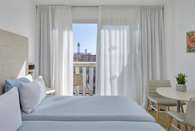 استوديو بسرير مزدوج بشرفة، Innside by Melia Barcelona Apolo 7/9