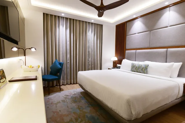 غرفة كلاسيكية ديلوكس بسرير مزدوج، Hotel Ananta Spa And Resorts 1/6