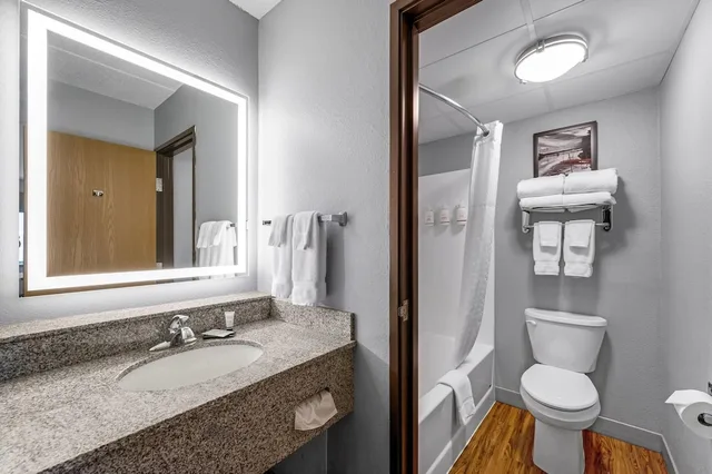 غرفة بسريرين كوين، Americinn By Wyndham Sauk Centre 8/8