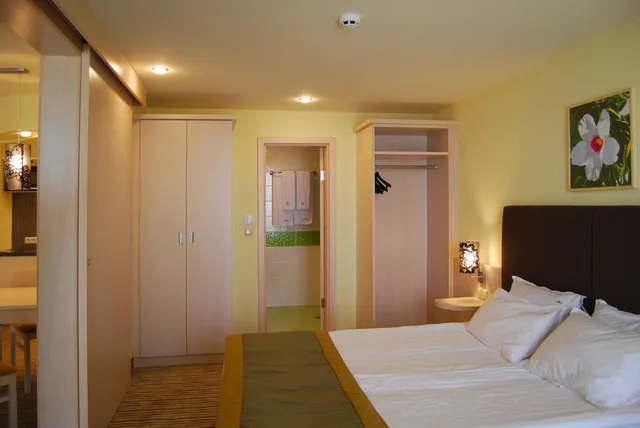 Room, Double Bed, Riverside, Sofa، Hotel Gergana All Inclusive 1/9
