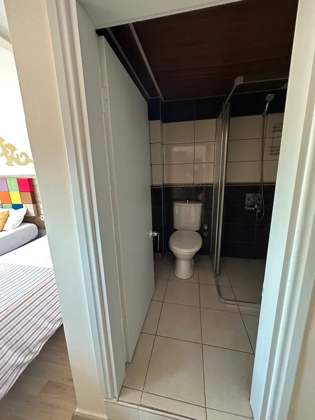 Room, Twin Beds, Twenty Hotel 9/10