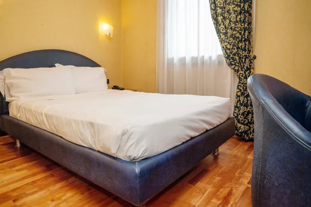غرفة متصلة عائلية بسريرين كوين، Sirio Hotel 2/10