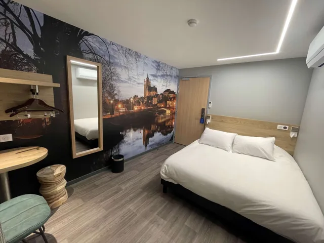 غرفة قياسية بسرير كوين لذوي الإعاقة، Sure Hotel by Best Western Dole 2/6