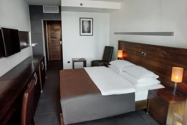 Standard, Double Bed, Balcony, Avala Resort and Villas 2/8