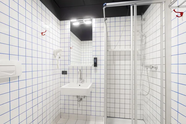 سكن مشترك مختلط بستة أسرّة، Generator Hostel Rome 10/10