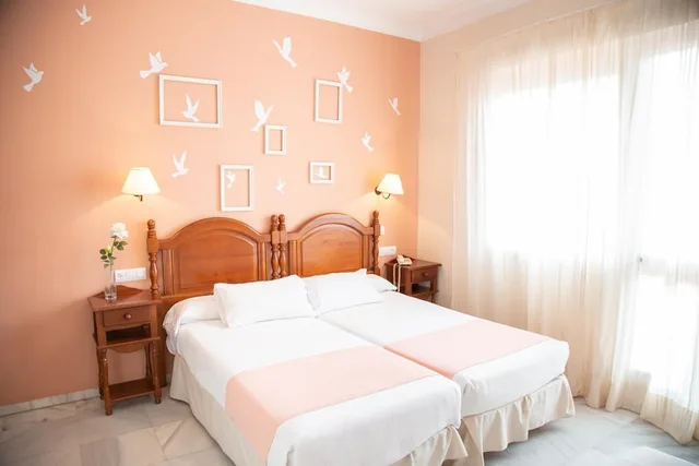 Family, 1 Double and 1 Single Bed, Casa Palacio Don Pedro 2/6