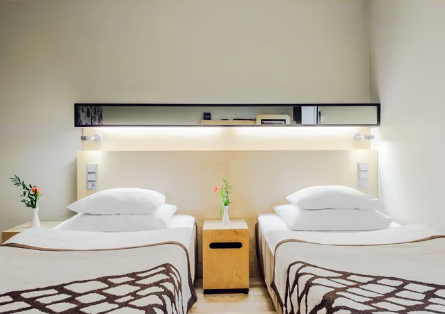 غرفة قياسية بسريرين منفصلين مع سرير إضافي، Original Sokos Hotel Tapiola Garden Espoo 7/10