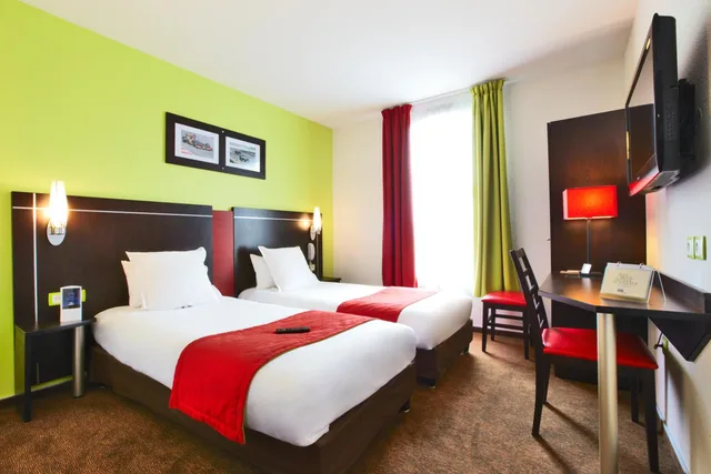 غرفة بسريرين منفصلين، Hotel Kyriad Design Enzo Thionville 4/10