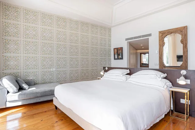 جناح جونيور بإطلالة على النهر، SANTIAGO DE ALFAMA - BOUTIQUE HOTEL 1/4