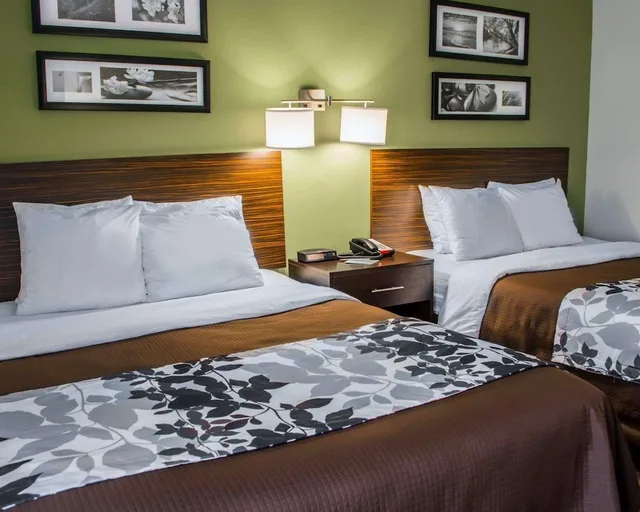 غرفة قياسية بسرير كوين وسرير كوين، Sleep Inn Historic Williamsburg 1/1
