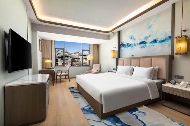 غرفة سوبيريور بسرير كينج بإطلالة على الحديقة، Days Hotel by Wyndham Lijiang Gucheng 3/3