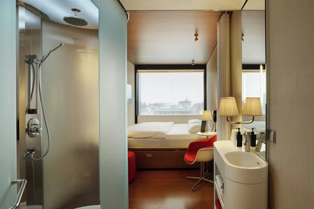 غرفة بسرير كينج في طابق مرتفع، citizenM Hotel Glasgow 4/8