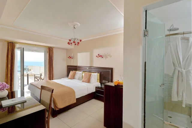 غرفة سوبيريور بسرير مزدوج بإطلالة على البحر، Ilia Mare Hotel 6/6