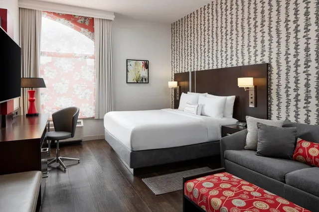 غرفة تنفيذية بسرير كينج، Fairfield Inn & Suites Washington, DC/Downtown 2/3