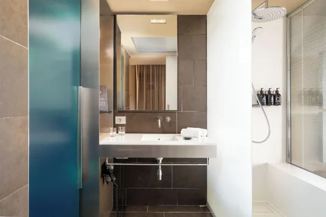 غرفة سوبيريور، B-Hotel 4/9