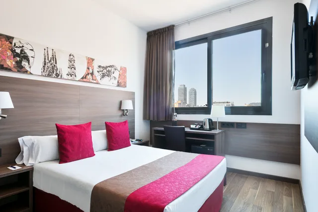 غرفة قياسية بسرير مزدوج، Hotel Best 4 Barcelona 1/4