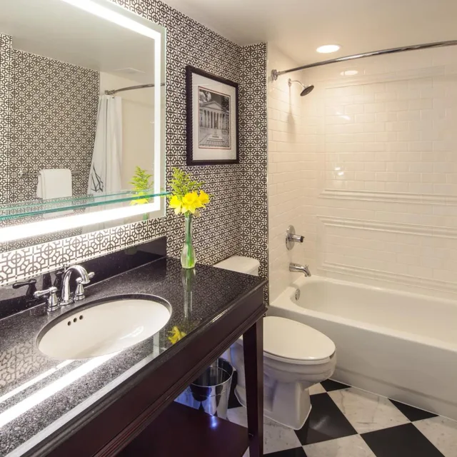غرفة قياسية بسرير كينج، Hamilton Hotel Washington DC 4/8