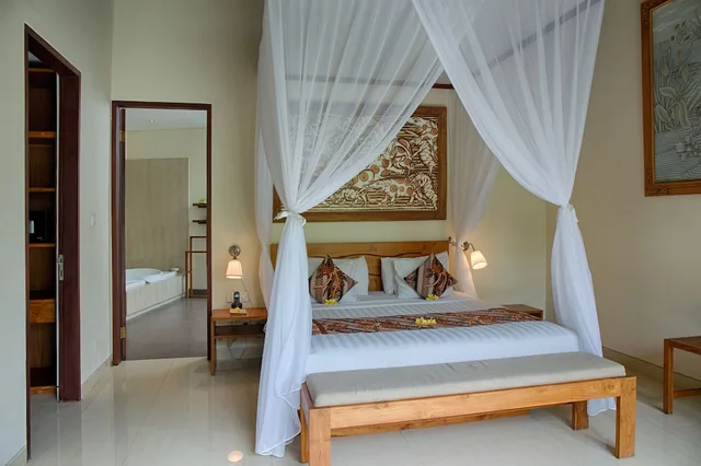 4 Bedrooms, Royal, Pool, Villa, Single Bed, Rice Field View, Villa Santun 1/10