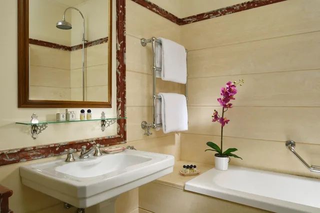 Room, Double or Twin Bed, Palazzo Niccolini Al Duomo 8/10