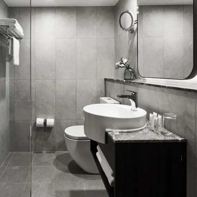 غرفة قياسية بسرير كينج وسرير كوين، Crowne Plaza Sydney Airport by IHG 10/10