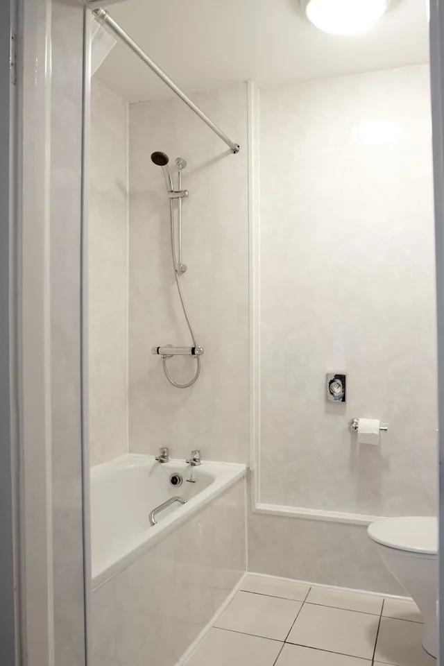 Standard, King Bed, The Regency Hotel Solihull Formely Corus Solihull Hotel 3/3