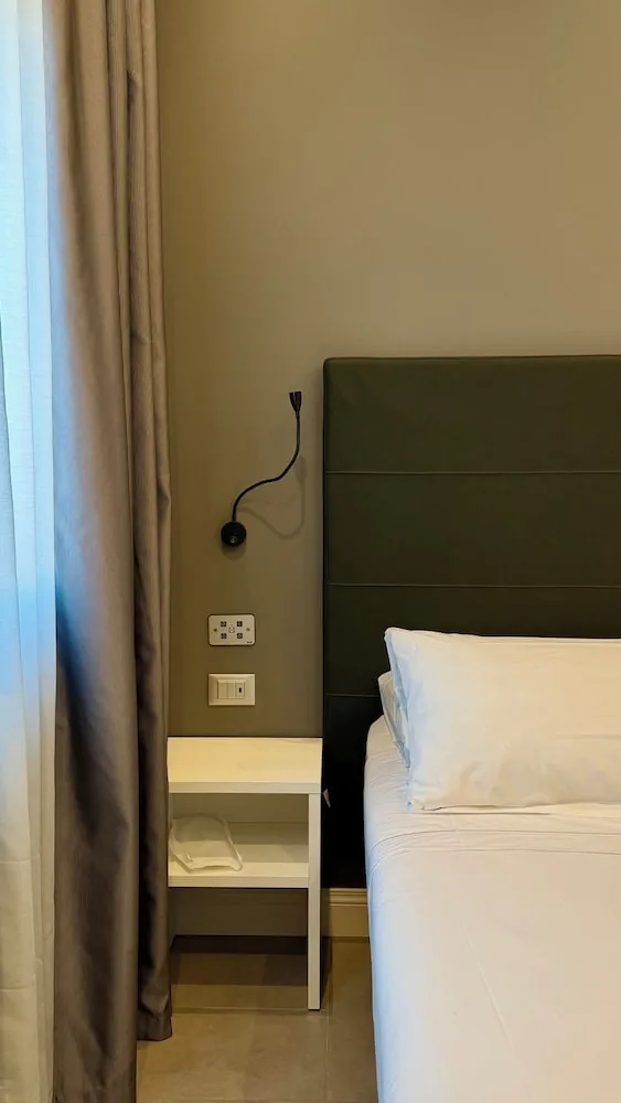 غرفة بزنس بسريرين منفصلين، EUROGARDEN ROMA 7/10